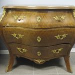 606 8140 CHEST OF DRAWERS